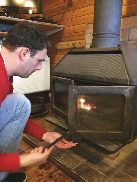 Установка нового моторчика и крепление его на место