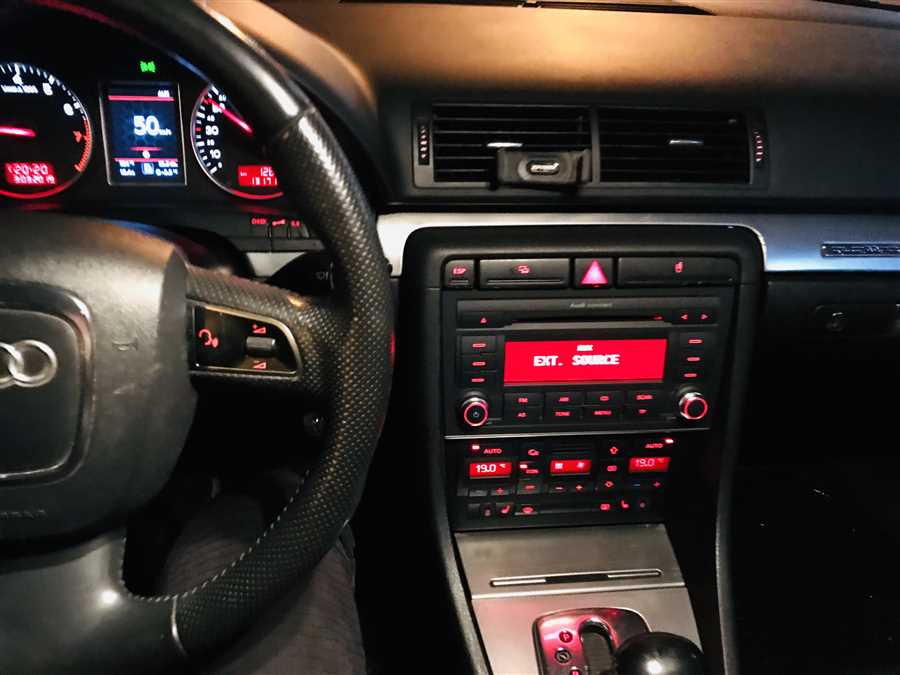 Как успешно включить режим аукс на Audi A4